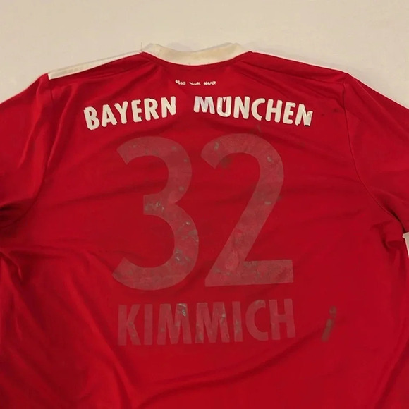BAYERN MUNICH KIMMICH HOME‎ soccer jersey large - Picture 2 of 4